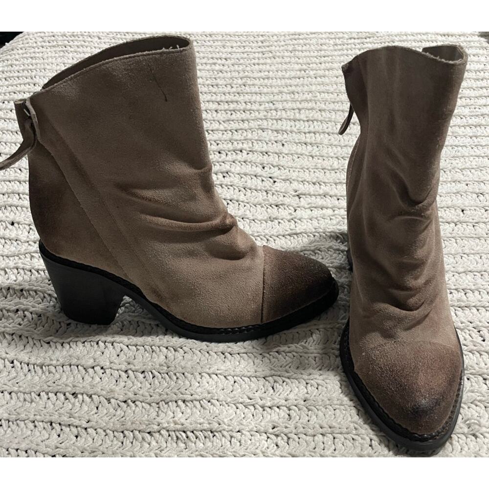 Sbicca Vintage Collection Millie Booties Ankle Boots Suede Leather Womens 8 Tan
